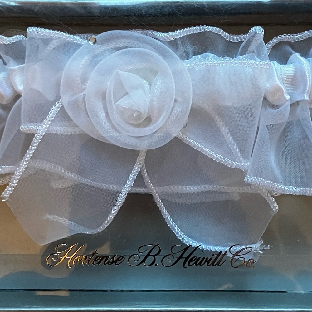 Woman’s Pure Romance Garter. Fits Small To Medium Size Fitting. Brand By Hortens